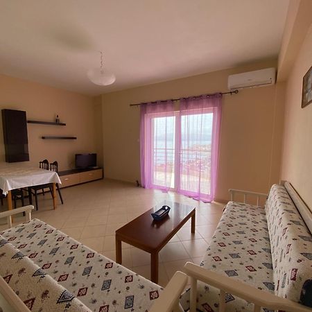 L.T. Apartment 5Th Street Sarandë Buitenkant foto