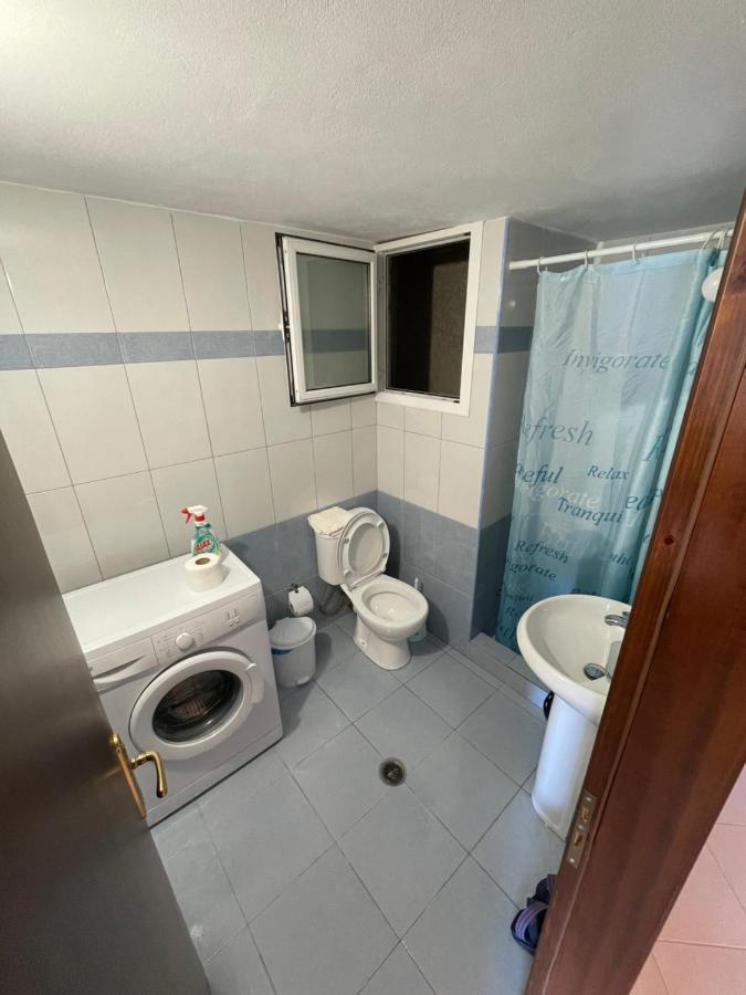 L.T. Apartment 5Th Street Sarandë Buitenkant foto
