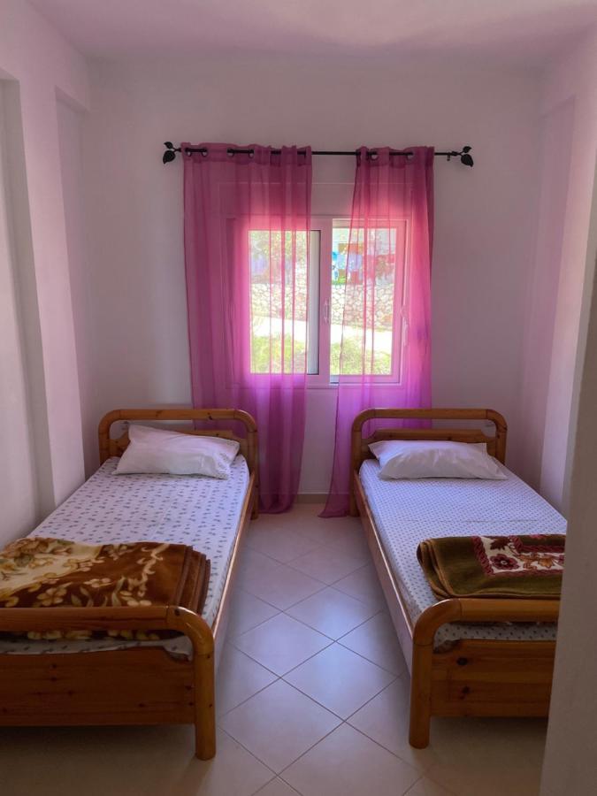 L.T. Apartment 5Th Street Sarandë Buitenkant foto