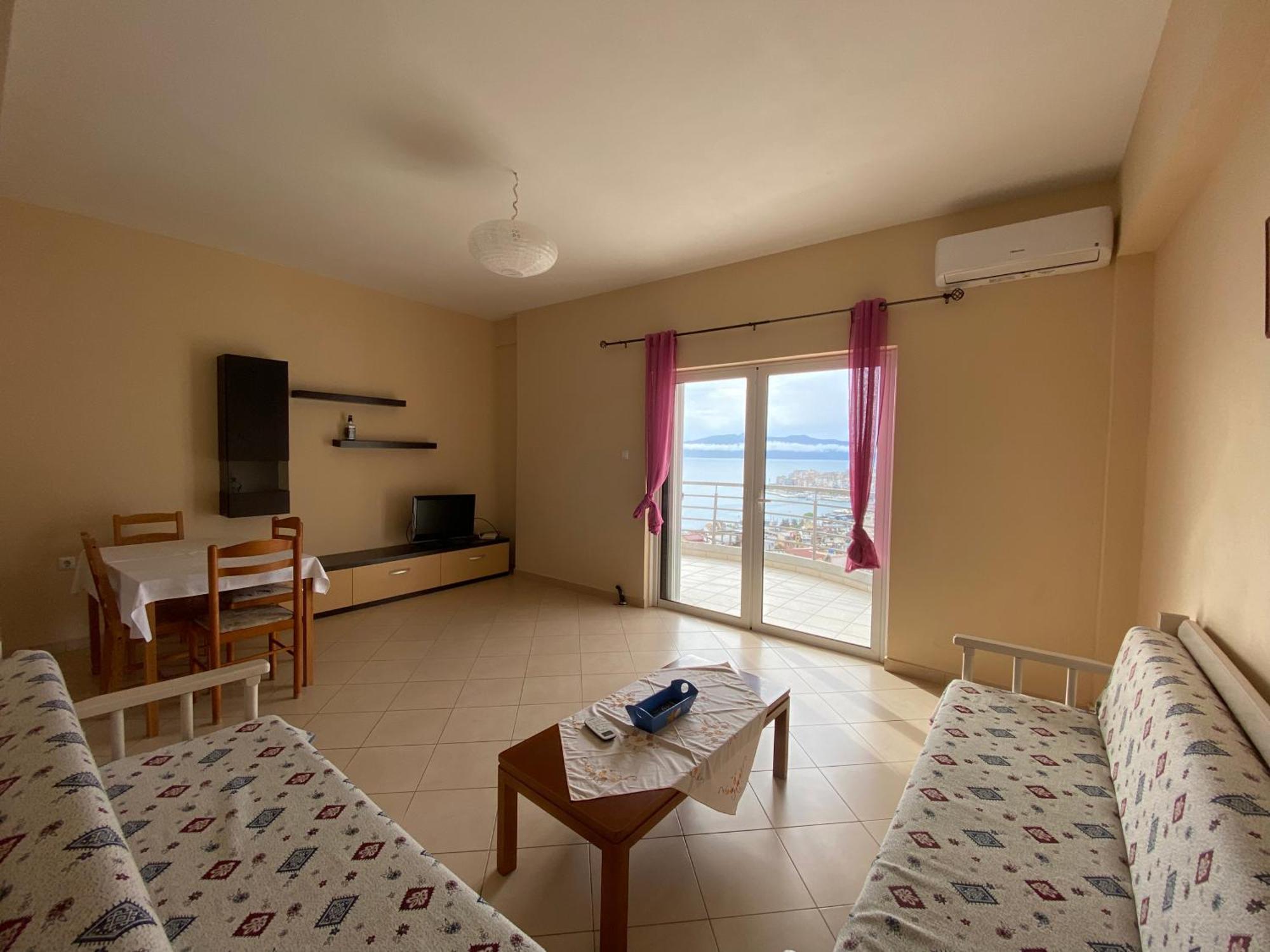 L.T. Apartment 5Th Street Sarandë Buitenkant foto